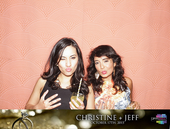 20095 - Christine + Jeff Photobooth