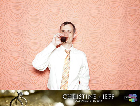 20228 - Christine + Jeff Photobooth