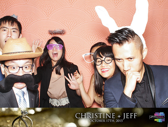 20109 - Christine + Jeff Photobooth