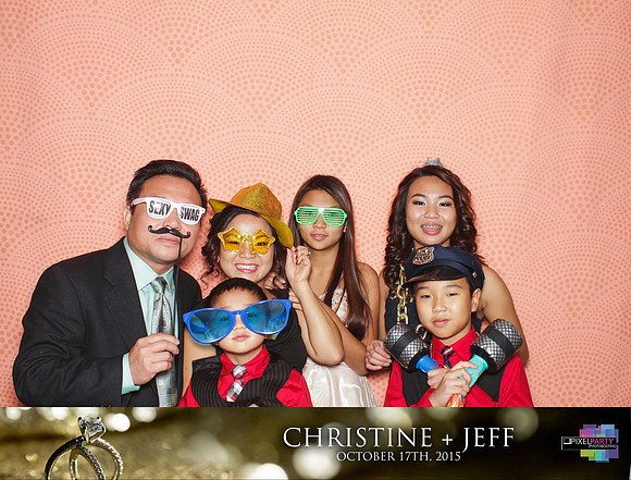20028 - Christine + Jeff Photobooth
