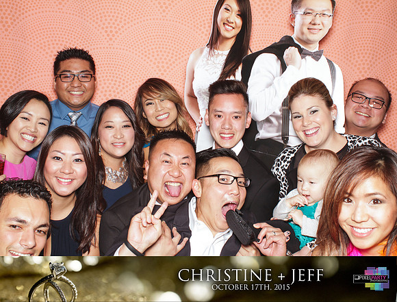 20084 - Christine + Jeff Photobooth