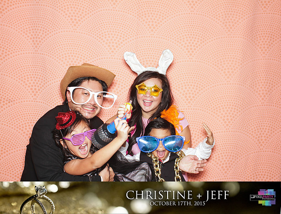 20247 - Christine + Jeff Photobooth