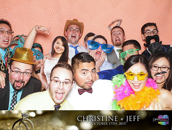 20227 - Christine + Jeff Photobooth