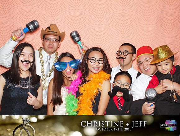 20018 - Christine + Jeff Photobooth