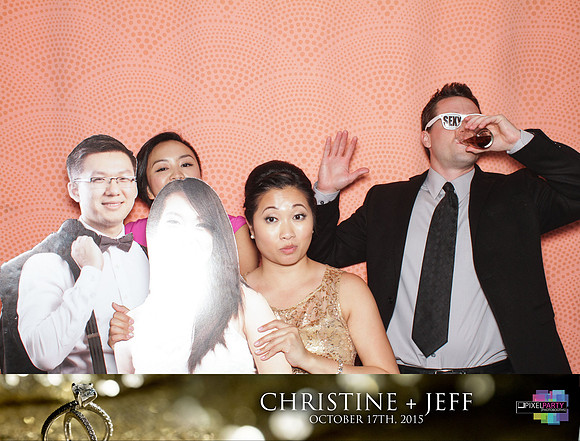 20347 - Christine + Jeff Photobooth