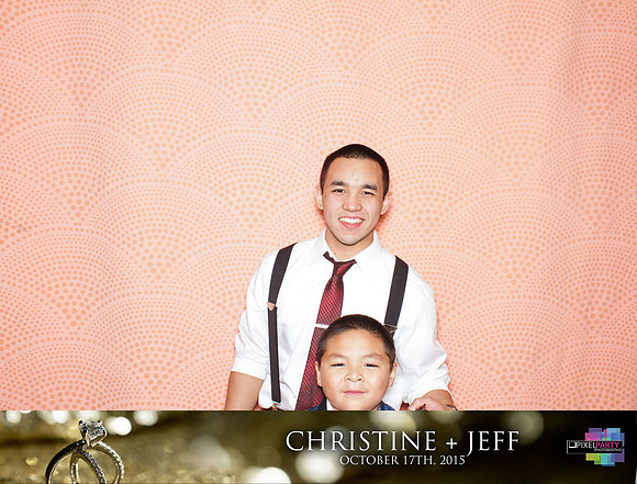 20237 - Christine + Jeff Photobooth