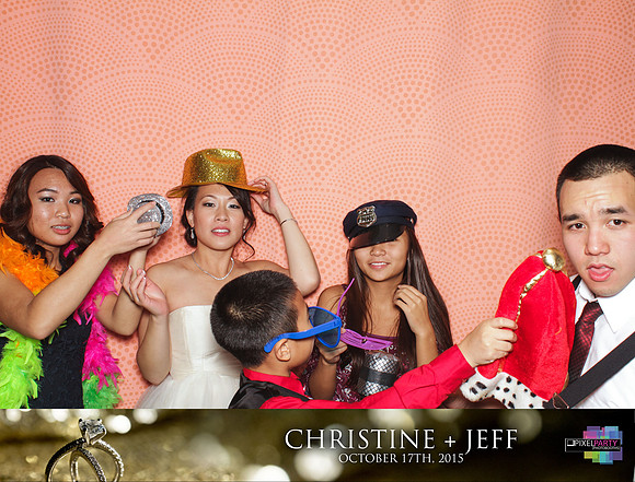 20370 - Christine + Jeff Photobooth