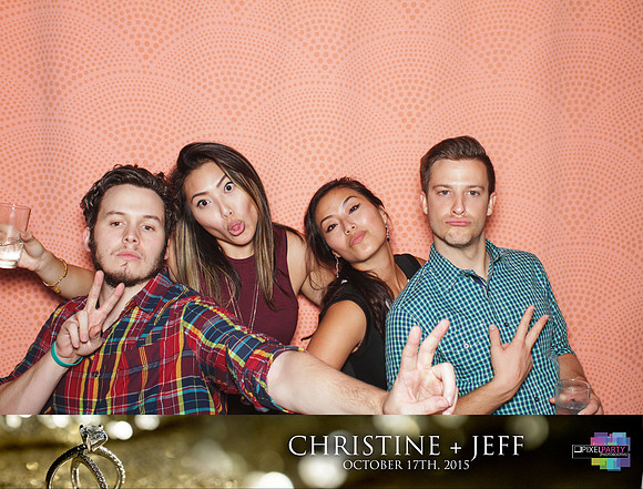 20383 - Christine + Jeff Photobooth