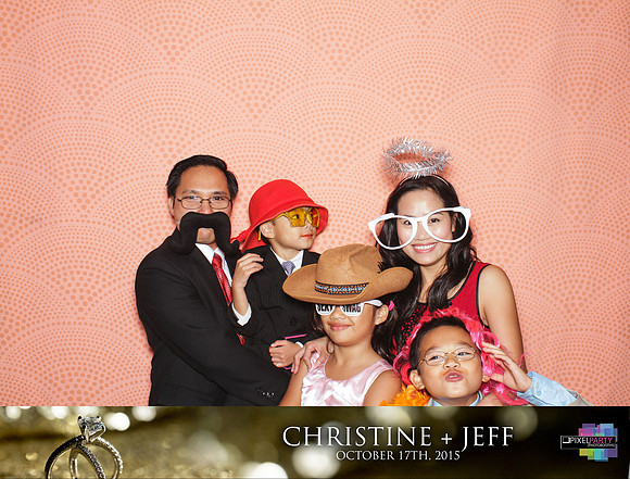 20074 - Christine + Jeff Photobooth