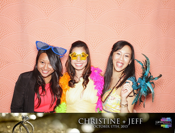 20209 - Christine + Jeff Photobooth