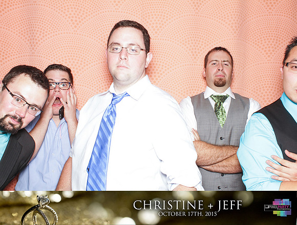 20328 - Christine + Jeff Photobooth
