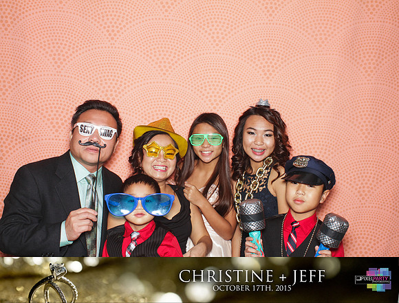 20027 - Christine + Jeff Photobooth