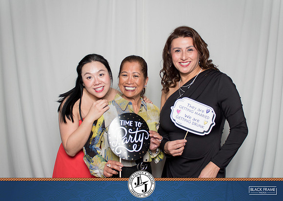 20018 - Jolyssa + JP Wedding Photobooth 2025