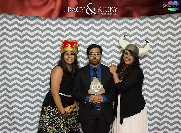 40205 - Tracy + Ricky Wedding Photobooth 2017