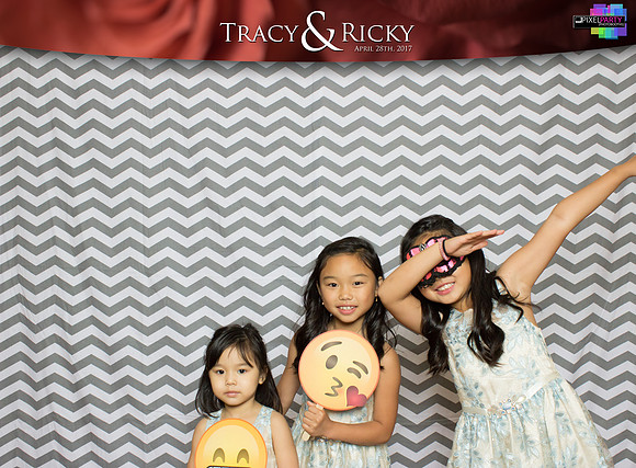 40136 - Tracy + Ricky Wedding Photobooth 2017