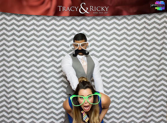 40272 - Tracy + Ricky Wedding Photobooth 2017