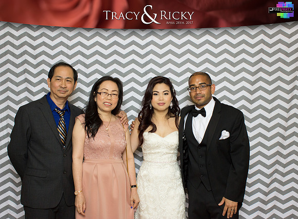 40127 - Tracy + Ricky Wedding Photobooth 2017