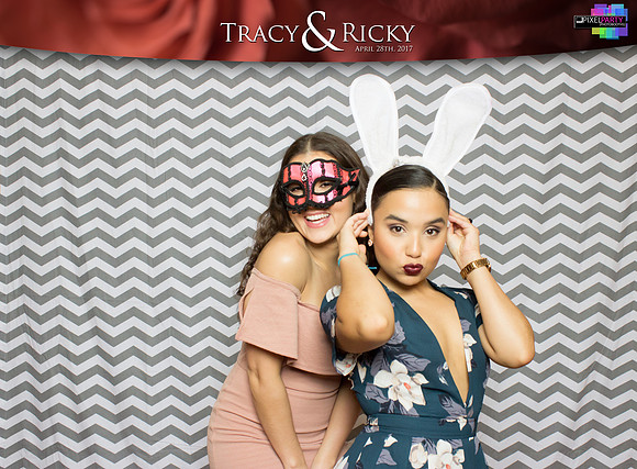 40256 - Tracy + Ricky Wedding Photobooth 2017