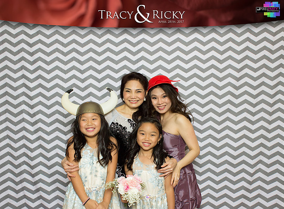 40067 - Tracy + Ricky Wedding Photobooth 2017
