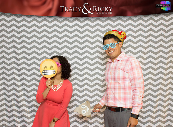 40024 - Tracy + Ricky Wedding Photobooth 2017