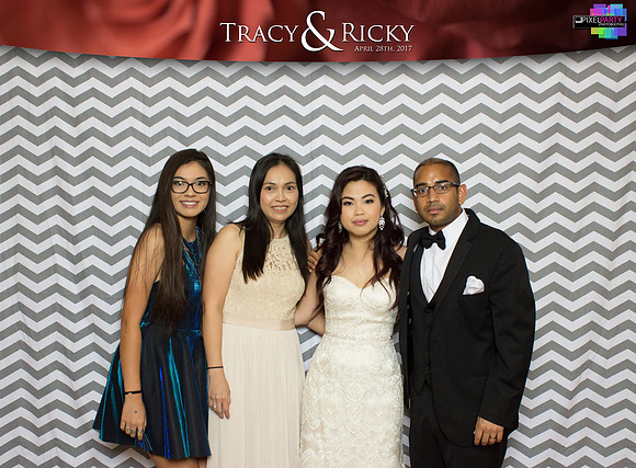 40130 - Tracy + Ricky Wedding Photobooth 2017