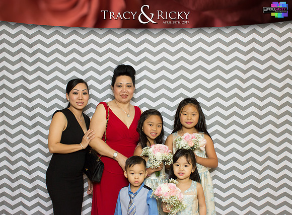 40017 - Tracy + Ricky Wedding Photobooth 2017
