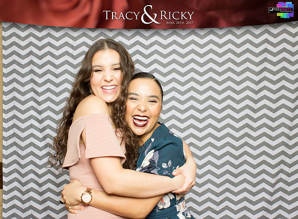 40257 - Tracy + Ricky Wedding Photobooth 2017