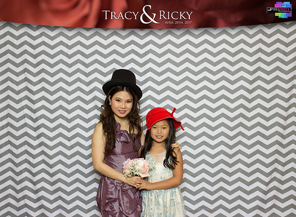 40111 - Tracy + Ricky Wedding Photobooth 2017