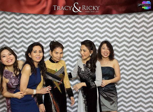 40100 - Tracy + Ricky Wedding Photobooth 2017