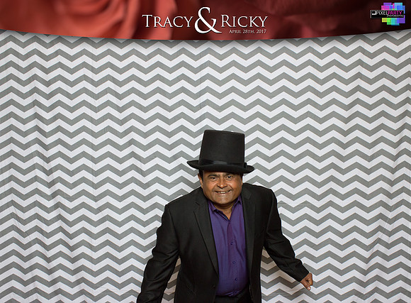 40207 - Tracy + Ricky Wedding Photobooth 2017