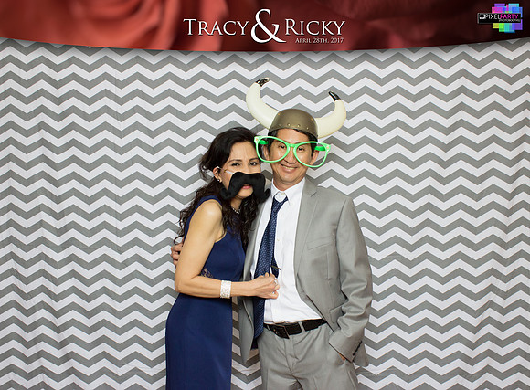 40076 - Tracy + Ricky Wedding Photobooth 2017