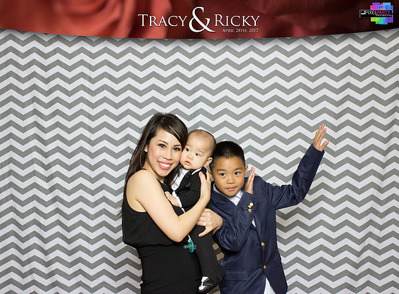 40200 - Tracy + Ricky Wedding Photobooth 2017