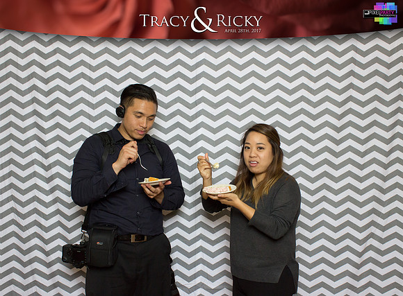 40225 - Tracy + Ricky Wedding Photobooth 2017