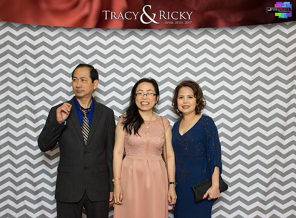 40123 - Tracy + Ricky Wedding Photobooth 2017