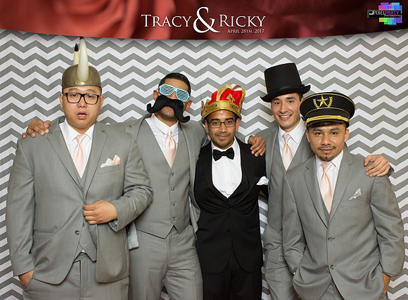 40012 - Tracy + Ricky Wedding Photobooth 2017