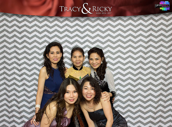 40101 - Tracy + Ricky Wedding Photobooth 2017
