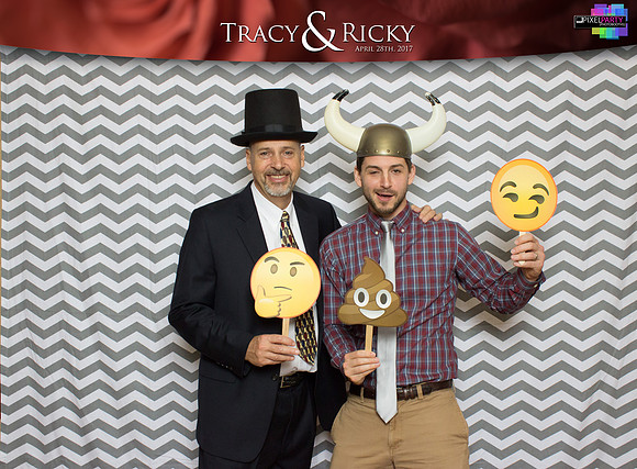40165 - Tracy + Ricky Wedding Photobooth 2017
