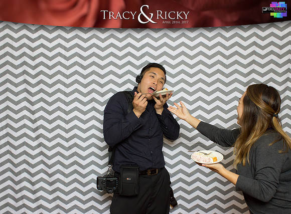 40227 - Tracy + Ricky Wedding Photobooth 2017