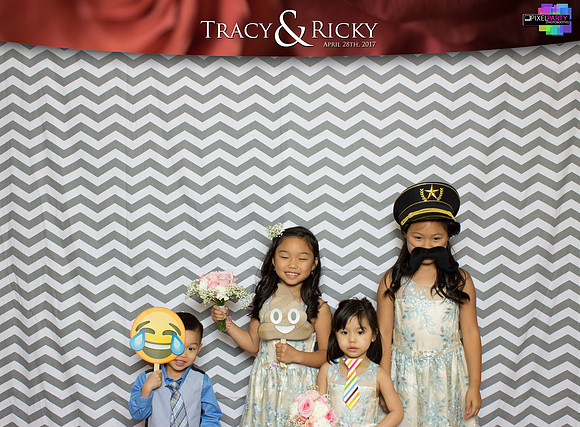40159 - Tracy + Ricky Wedding Photobooth 2017