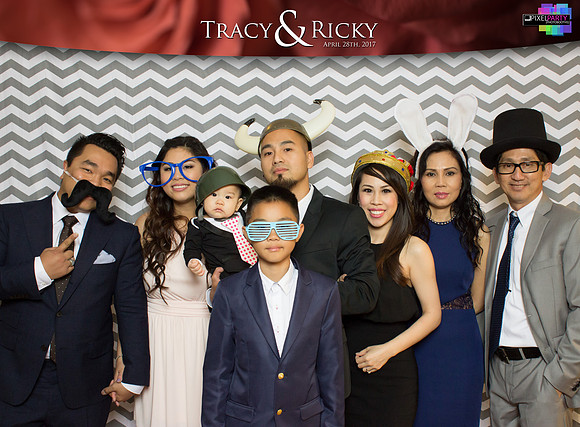 40033 - Tracy + Ricky Wedding Photobooth 2017