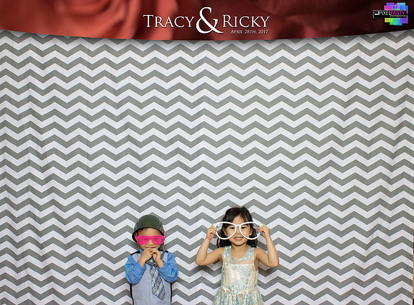 40153 - Tracy + Ricky Wedding Photobooth 2017