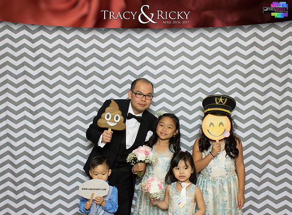 40163 - Tracy + Ricky Wedding Photobooth 2017