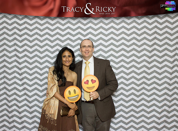 40215 - Tracy + Ricky Wedding Photobooth 2017