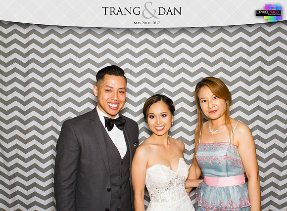 30011 - Trang + Dan Wedding Photobooth 2017