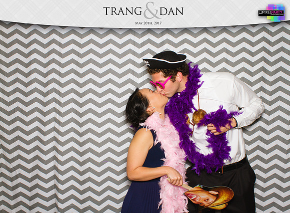 30070 - Trang + Dan Wedding Photobooth 2017