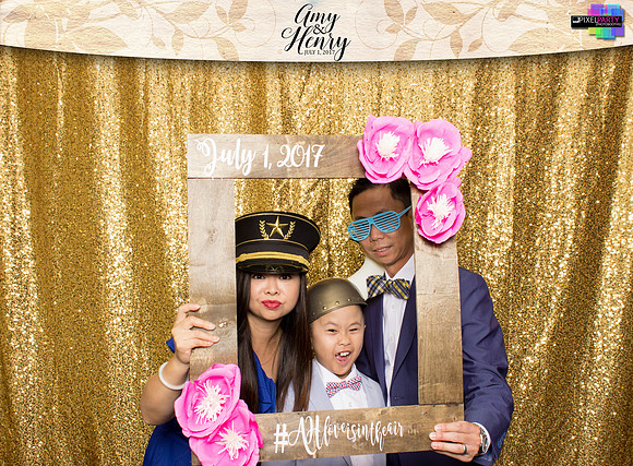 30027 - Amy + Henry Wedding Photobooth 2017