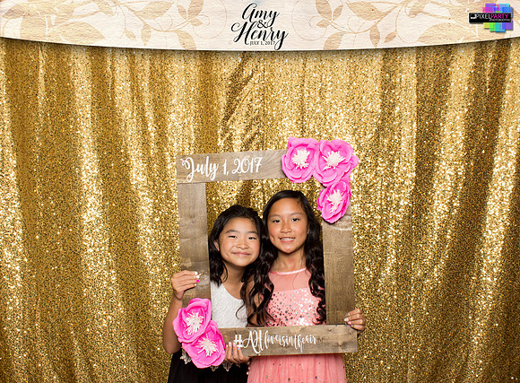30180 - Amy + Henry Wedding Photobooth 2017