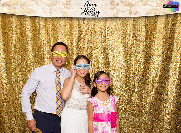 30228 - Amy + Henry Wedding Photobooth 2017