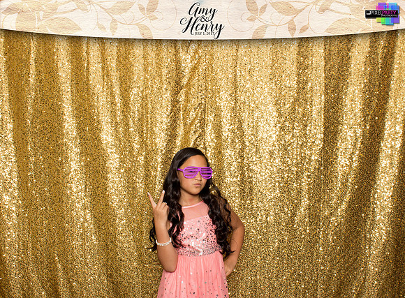 30213 - Amy + Henry Wedding Photobooth 2017