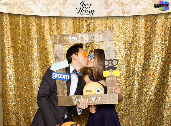 30413 - Amy + Henry Wedding Photobooth 2017